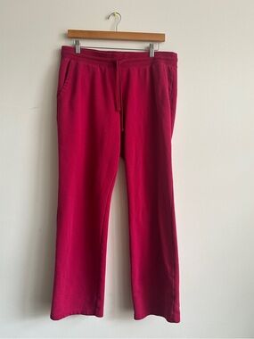 Amazon Essentials Women's Cozy Drawstring Sweatpants in Berry Red